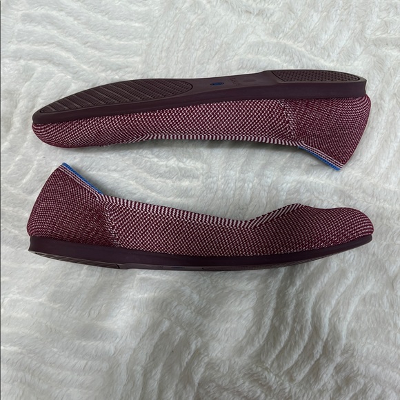 Rothy’s The Round Toe Flats Berry Red Knit Blue Trim Size 7.5 EUC Washable - Picture 9 of 9